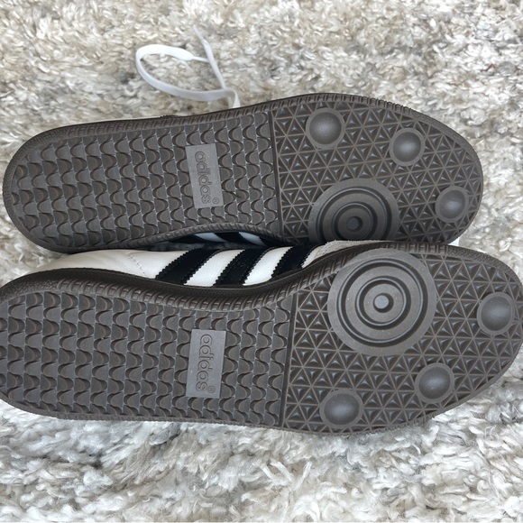 Adidas Samba NWOT (Men’s 7.5/Women’s 9) - Picture 5 of 7